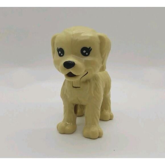 Barbie Doggy Daycare Tan Labrador Pooping Puppy Dog Figure - Picture 1 of 5